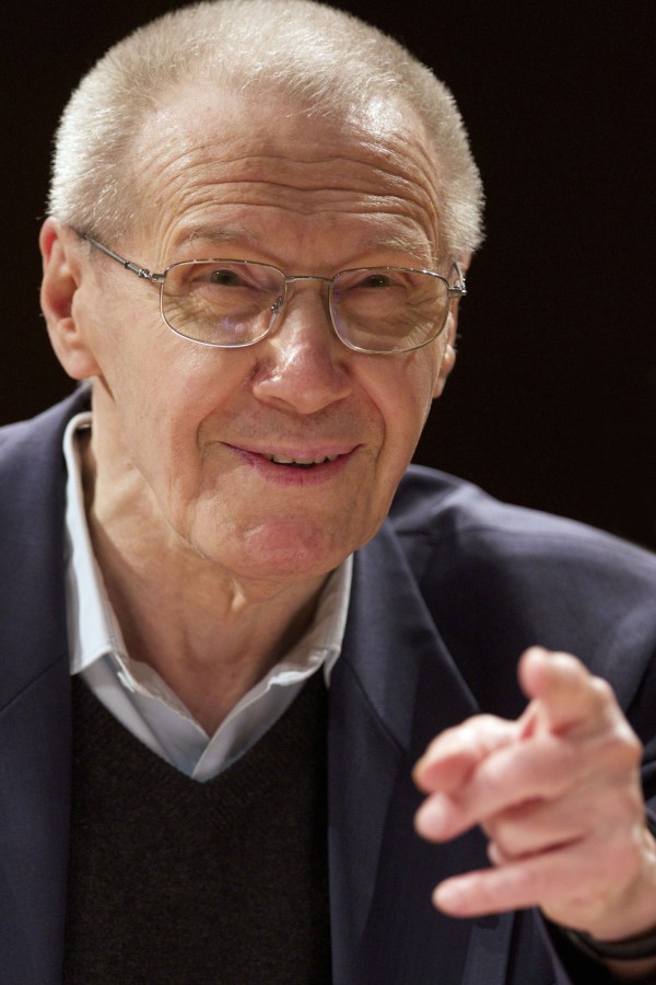 nonnenmann-gyorgy-kurtag-bei-der-probe-mit-dem-ensemble-musikfabrik-2010-foto-klaus-rudolph